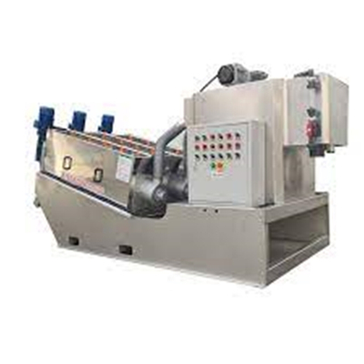 Sludge dewatering belt filter press for wastewater treatment